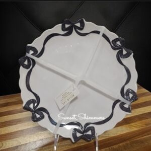 x4 Parisienne Black White Coquette Bow Melamine Dinner  Plate Set Indoor Outdoor